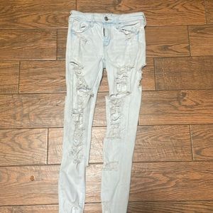 Ripped Light wash American Eagle Jeans